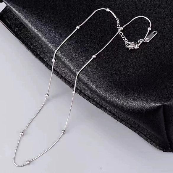 Women's Fashion Titanium Steel Rose Gold Beads Snake Bone Chain Necklace With Pearlescent Treatment