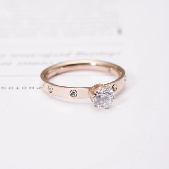 Women's Fashion Titanium Steel Rose Gold Geometric Ring With Zircon Inlay And Electroplated Finish