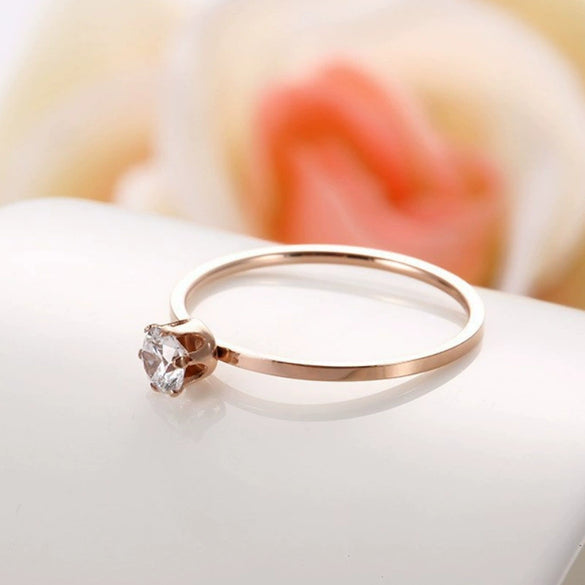 Women's Fashion Titanium Steel Rose Gold Geometric Six Claw Solitaire Ring Simple Electroplated Stainless Steel Open Finger Ring