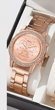 Women's Fashion Watch Alloy Stainless Steel Round Dial