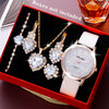 Women's Fashionable Alloy And Textile Glass Quartz Round Dial Watch