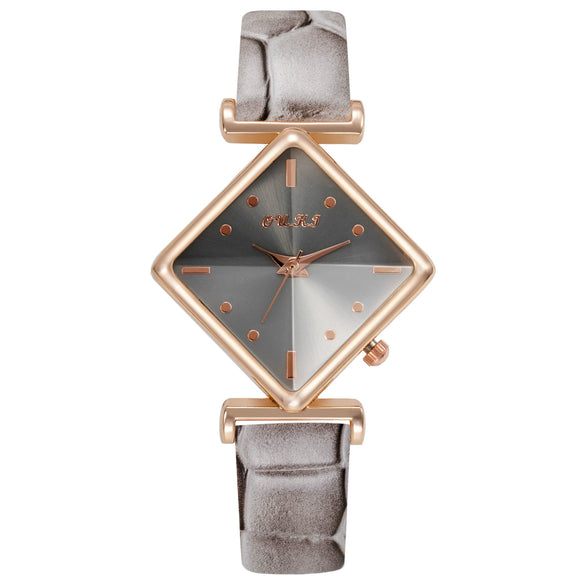 Women's Fashionable Casual Summer Quartz Watch With Alloy Case Imitation Leather Strap Stainless Steel Buckle And Diamond Dial Shape