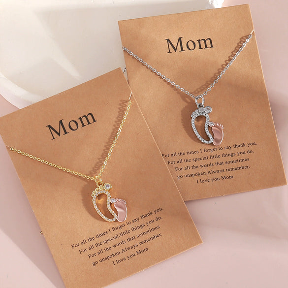 Women's Fashionable Copper Footprints Paw Pendant O Word Chain Necklace With Electroplating