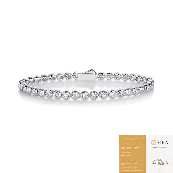 Women's Fashionable 925 Silver Bracelet Set With Moissanite And Geometric Design