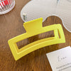 Women's Fashionable Simple Geometric Hollow Ps Handmade Shark Clip Hair Grab