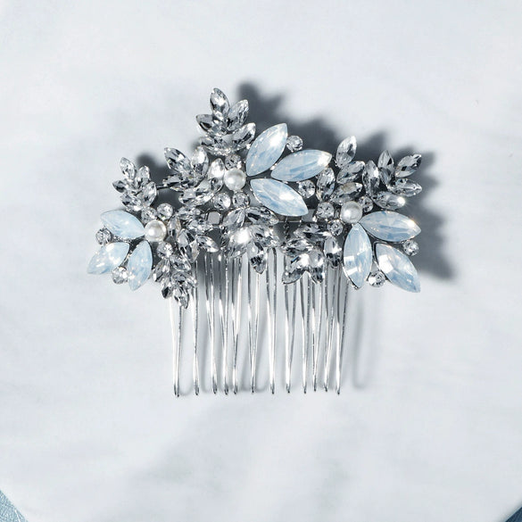 Women's Floral Alloy Rhinestone And Pearl Hair Comb Bohemian Bridal Hair Accessory