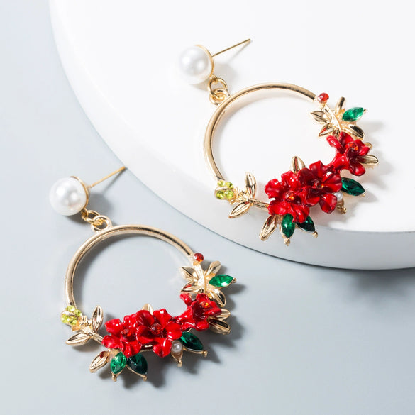 Women's Floral Crystal Earrings With Alloy Flower Design And Soft Clay Pearl Detail