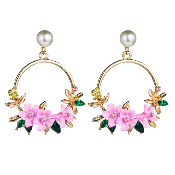 Women's Floral Crystal Earrings With Alloy Flower Design And Soft Clay Pearl Detail