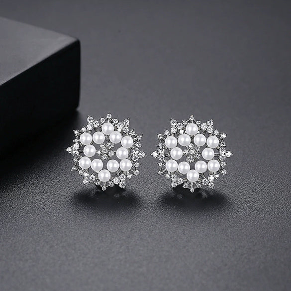 Women's Flower Earrings With Small Rice Beads And Imitation Pearls Electroplated Copper Elegant Fashion Jewelry Wholesale