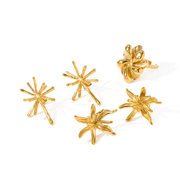 Women's Flower Shaped Stainless Steel Earrings And Ring Jewelry Set With Geometric Design And Pvd Vacuum Gold Plated Finish