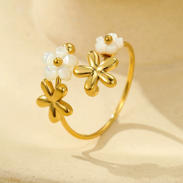 Women's Flower White Butterfly Shell Inlaid Zircon Light Luxury Style Stainless Steel Ring With Electroplating