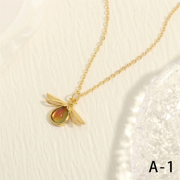 Women's Forest Moonstone Firefly Necklace Copper Material With Insect Pattern And Inlay Processing O Word Chain
