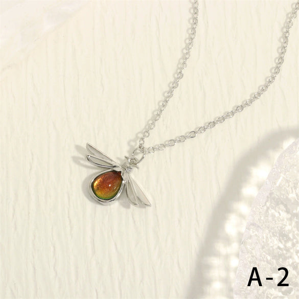 Women's Forest Moonstone Firefly Necklace Copper Material With Insect Pattern And Inlay Processing O Word Chain