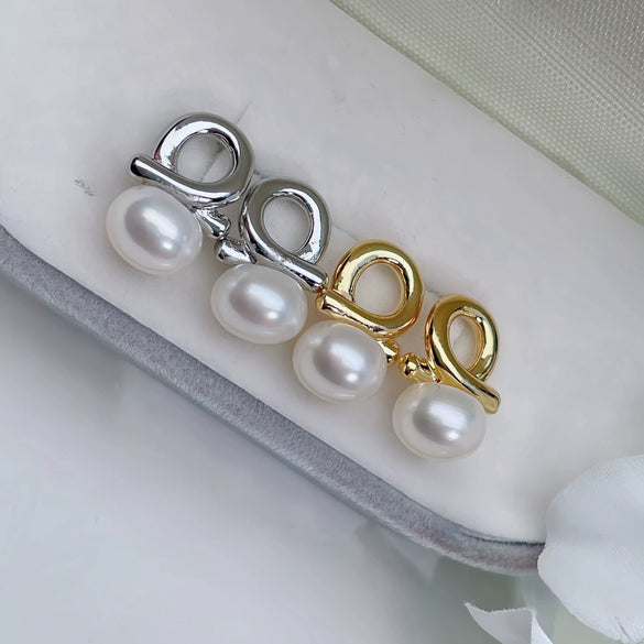 Women's French Geometric Freshwater Pearl Earrings