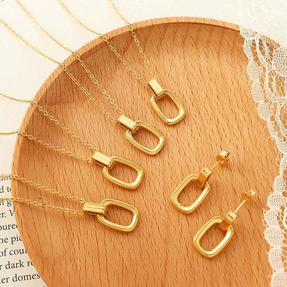 Women's French Geometric Hollow Titanium Steel Earrings Necklace Set Jewelry With Electroplating