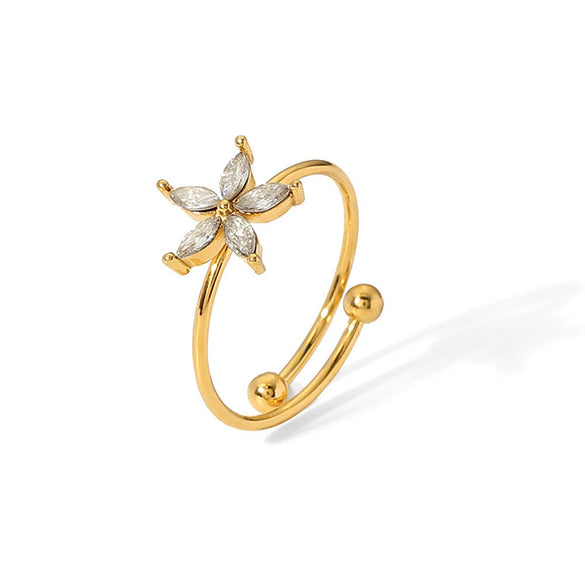 Women's French Retro Antique Flowershaped Stainless Steel Ring Inlaid With Zircon