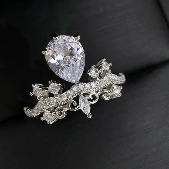 Women's French Retro Crown Pattern Copper Ring With Micro Inlaid Water Drop Crystal And Thick 18K Gold Plated Lace Design