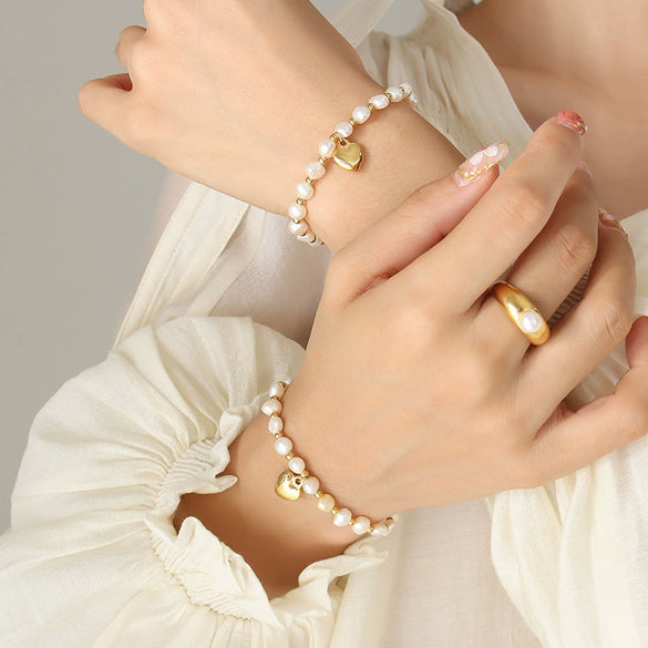 Women's Fresh Water Pearl Stitching Steel Ball Peach Heart Pendant Titanium Steel Bracelet With Distinctive And Creative Design