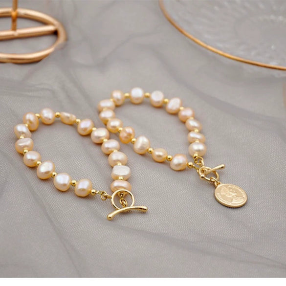 Women's Freshwater Pearl Alien Shape Copper Bracelet Jewelry Niche Design Light Luxury Trendy Elegant Simple
