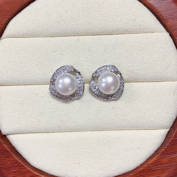 Women's Freshwater Pearl And Alloy Inlaid Artificial Gemstonessemiprecious Stones Oblate Earrings