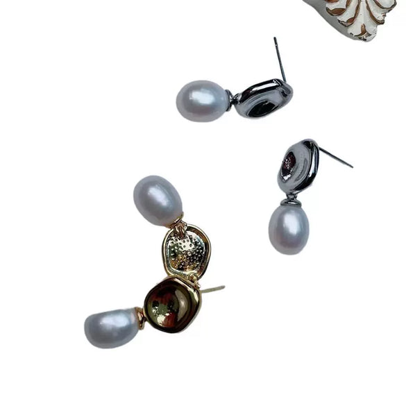 Women's Freshwater Pearl Drop Shape Earrings Silver Needle Metal Style