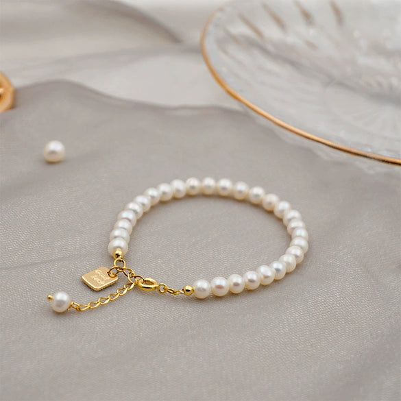 Women's Freshwater Pearl Handmade Geometric Bracelets Light Luxury And Highend Accessories
