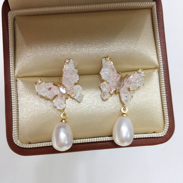 Women's Freshwater Pearl S925 Sterling Silver Earrings With Butterfly Design And Drop Shape