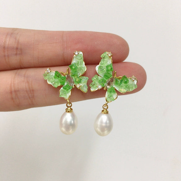Women's Freshwater Pearl S925 Sterling Silver Earrings With Butterfly Design And Drop Shape