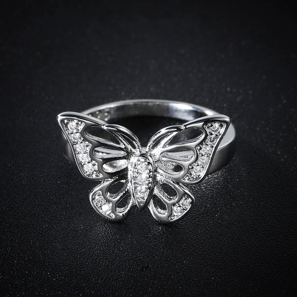 Women's Gentle Hollow Butterfly Copper Jewelry With Geometric Pattern And Electroplating