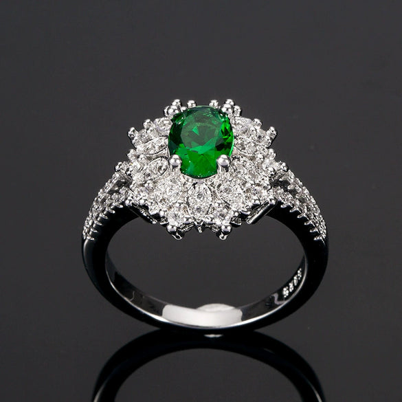 Women's Geometric Alloy Ring With Green Zircon Gem And Electroplated Finish Natural Fashion Jewelry