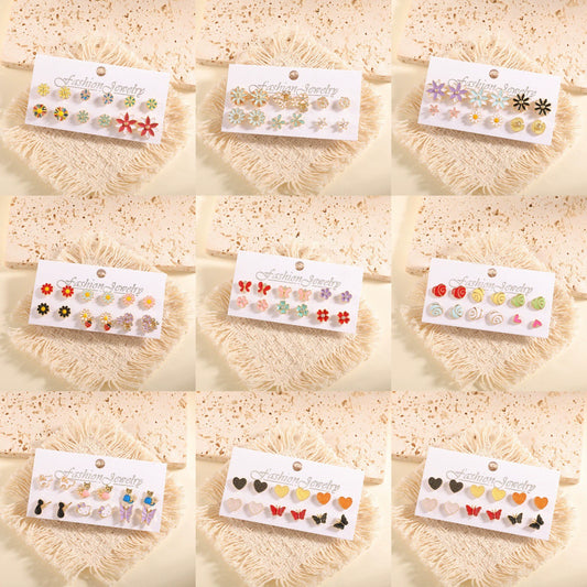 Women's Geometric Alloy Stud Earrings With Steel Posts Electroplated Light Luxury Small Earring Set