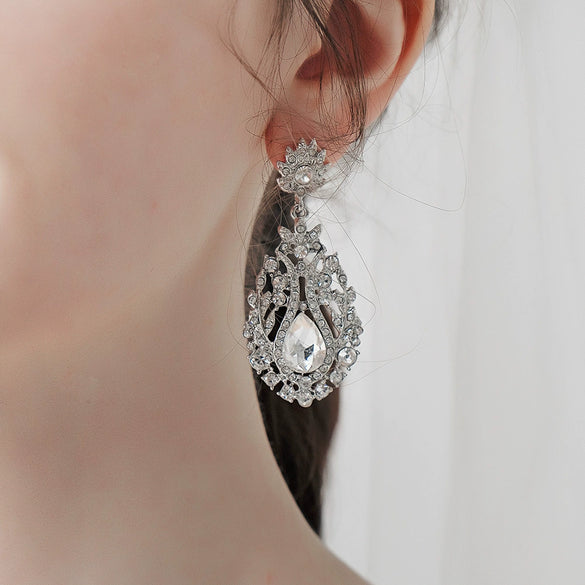 Women's Geometric Baroque Round Metal Earrings With Rhinestone Details For Banquets Parties And Photography