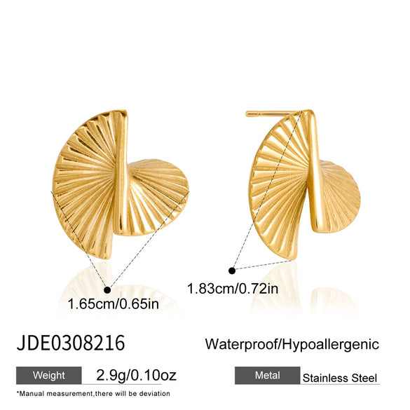 Women's Geometric Carved Stud Earrings With Multilayer Design Stainless Steel And Titanium Steel Posts Pvd Gold Plating