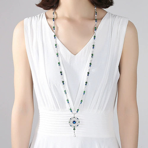 Women's Geometric Copper Chain Necklace Set With Zircon Inlaid Pendant Electroplated Retro Fashion Jewelry