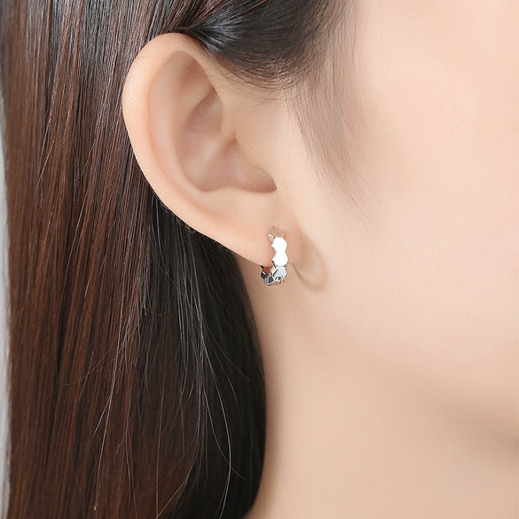 Women's Geometric Copper Earrings With A Minimalist Design And Distinctive Contemporary Style