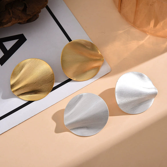 Women's Geometric Copper Hoop Earrings With Pleated Texture And Electroplated Finish Fashion Statement Jewelry