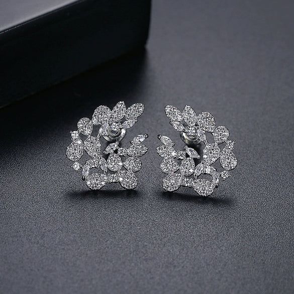 Women's Geometric Copper Stud Earrings Set With Transparent Zircon Accents And Elegant Electroplated Fashion Finish