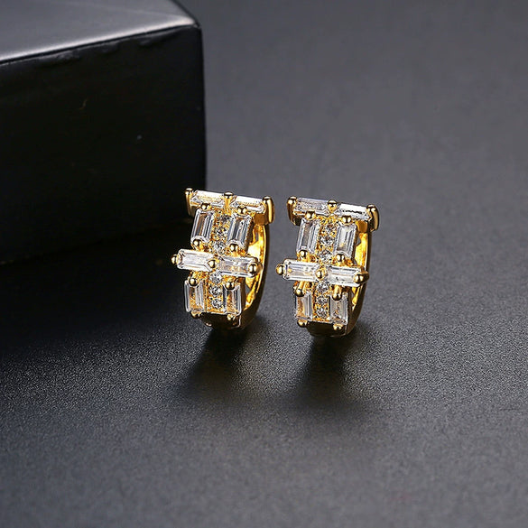 Women's Geometric Copper Zircon Ear Cuff Earrings With Electroplated Finish Simple Elegant Fashion Jewelry