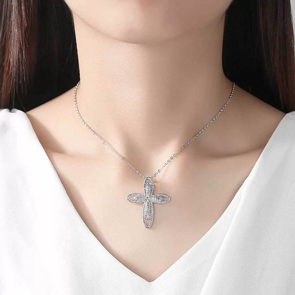 Women's Geometric Cross Pendant Necklace With Copper And Zircon Inlay Electroplated Fashion Jewelry