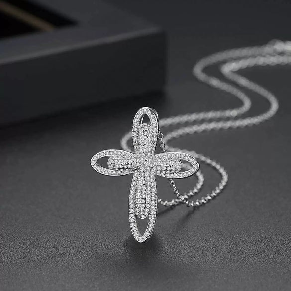 Women's Geometric Cross Pendant Necklace With Copper And Zircon Inlay Electroplated Fashion Jewelry