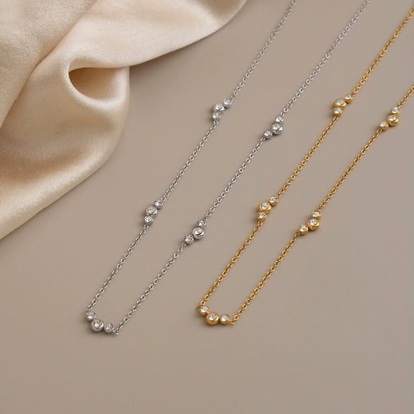 Women's Geometric Cubic Zirconia Pendant Necklace In Gold Plated Stainless Steel With Ochain And Lobster Clasp