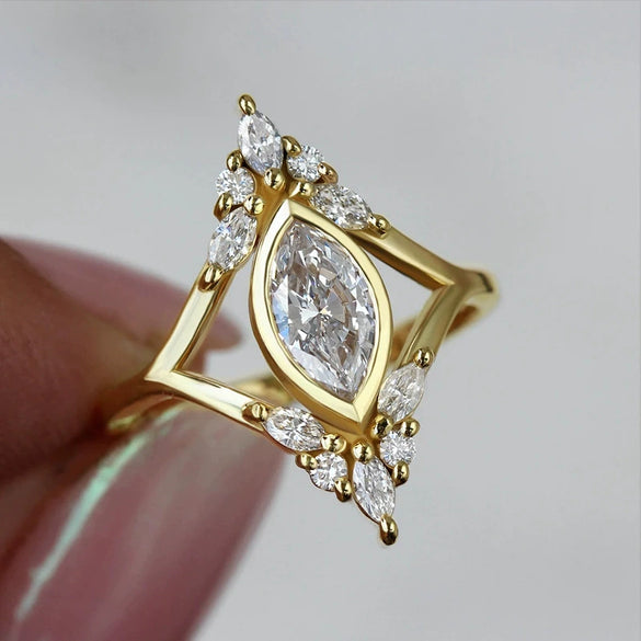 Women's Geometric Drop Shape Copper Ring With Zirconia Light Luxury Style
