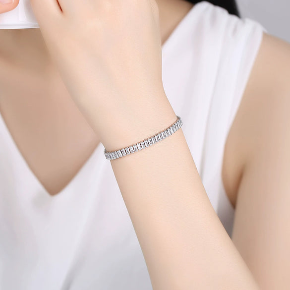 Women's Geometric Electroplated Copper Bracelet With Inlaid Zirconium Fashion Jewelry Wholesale