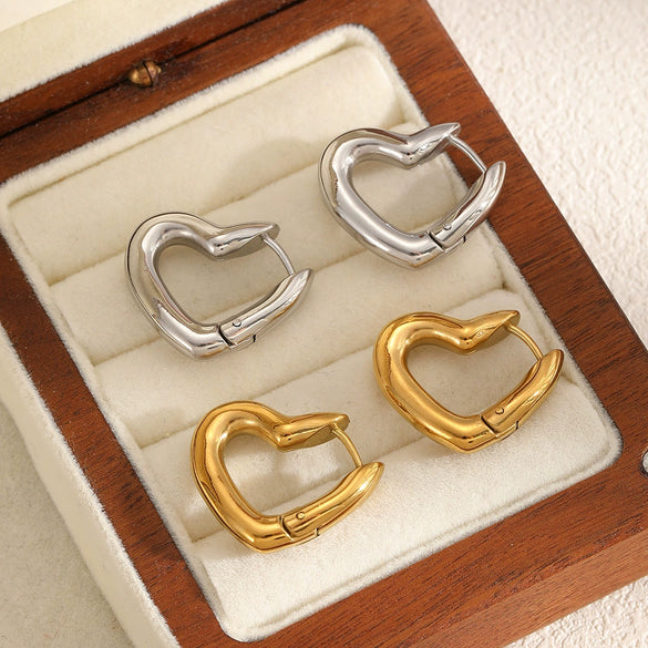 Women's Geometric Heart Stainless Steel Earrings With 18K Gold Vacuum Electroplating