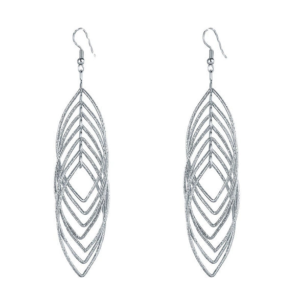 Women's Geometric Hollow Circle Metal Earrings Creative Exaggerated Statement Earrings With Natural Style