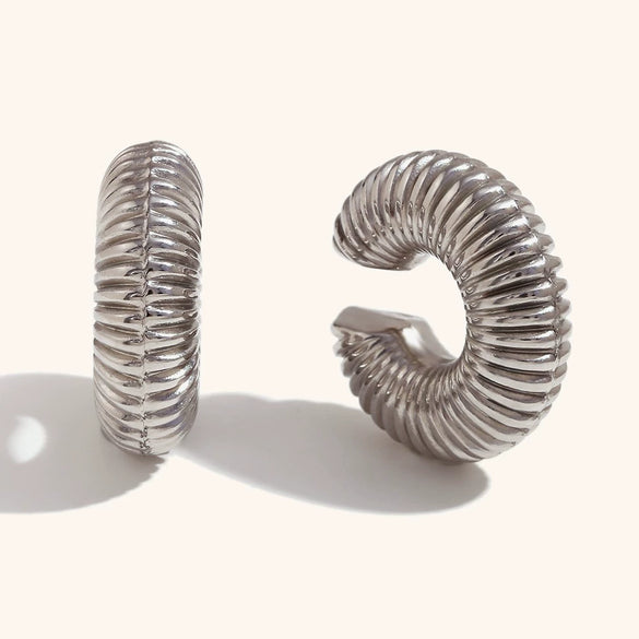 Women's Geometric Hollow Statement Earrings In Stainless Steel Exaggerated Versatile Fashion Jewelry