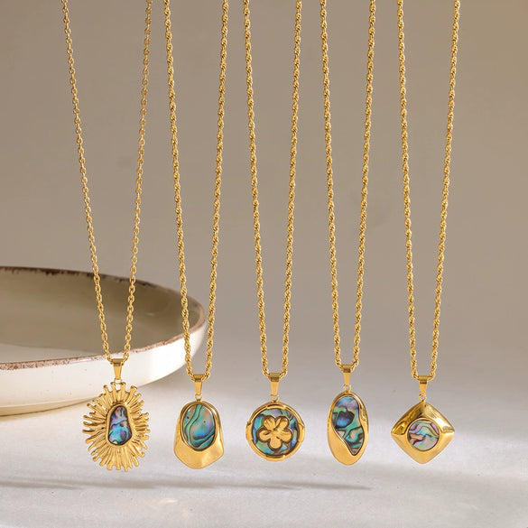 Women's Geometric Irregular Pendant Stainless Steel Necklace With Shell Inlay And Electroplated Finish