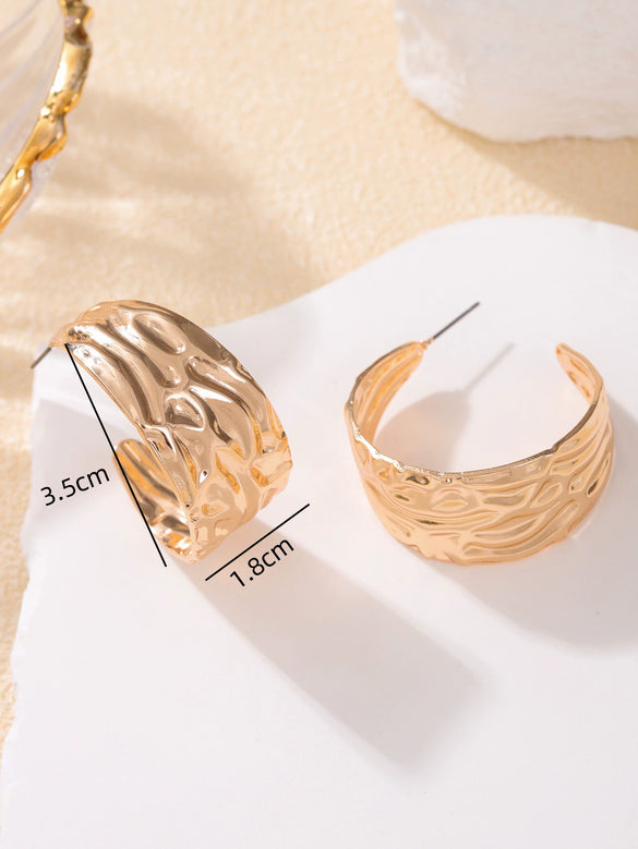 Women's Geometric Metal Pearl Earrings With Electroplated Finish Exaggerated Retro Fashion Statement Jewelry