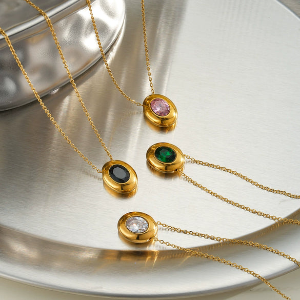 Women's Geometric Oval Pendant Necklace In Stainless Steel With Zircon Inlay And 18K Vacuum Plated Finish