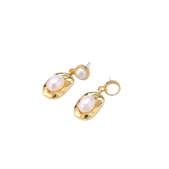 Women's Geometric Pearl Earrings In Gold Plated Copper Minimalist Fashion Jewelry For Wholesale